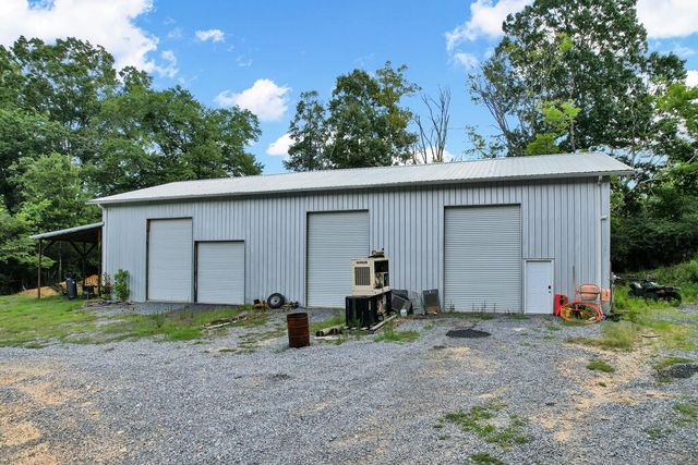 2131 Vinewood Drive, Dalton, GA 30720