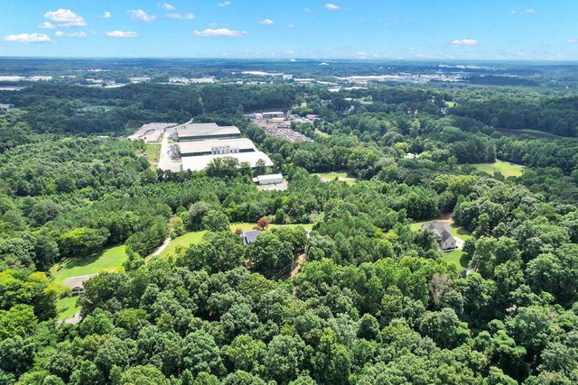 2131 Vinewood Drive, Dalton, GA 30720