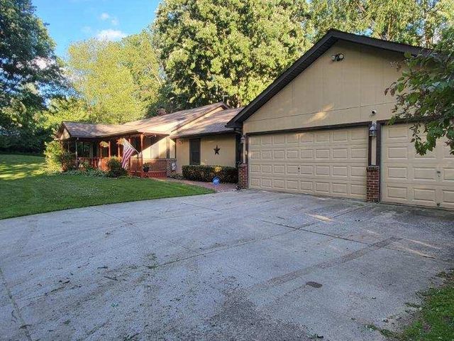 4550 Hummer Lake Road, Ortonville, MI 48462