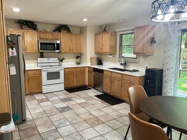 4550 Hummer Lake Road, Ortonville, MI 48462