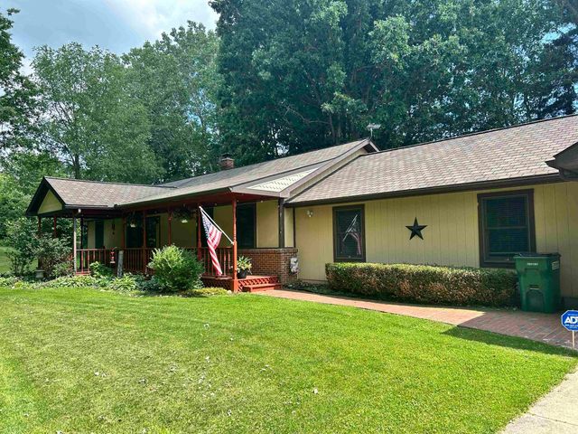 4550 Hummer Lake Road, Ortonville, MI 48462