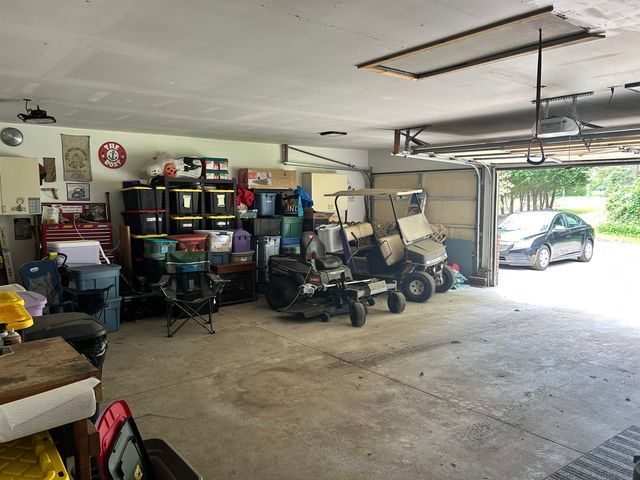 4550 Hummer Lake Road, Ortonville, MI 48462