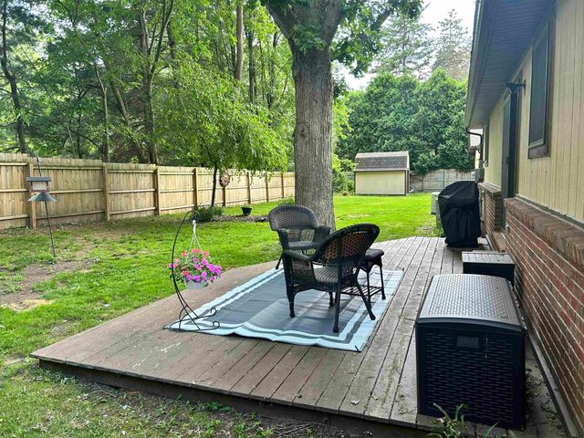 4550 Hummer Lake Road, Ortonville, MI 48462