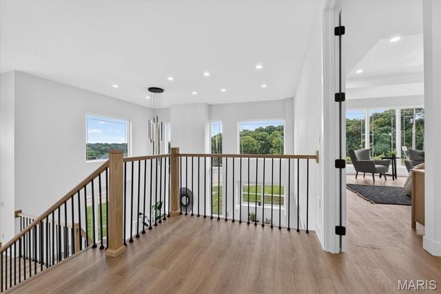 986 Hydeaway Ct, Fenton, MO 63026
