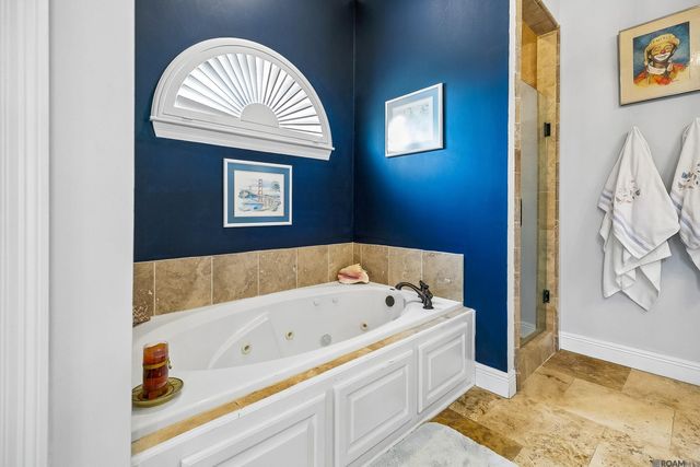 35334 Oak Haven Dr, Geismar, LA 70734