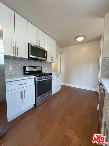 5048 Enfield Avenue, Encino, CA 91316