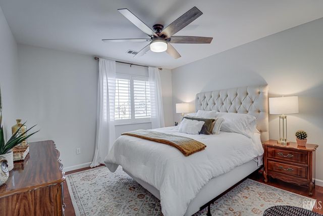 11400 Regarse Drive, Bakersfield, CA 93311