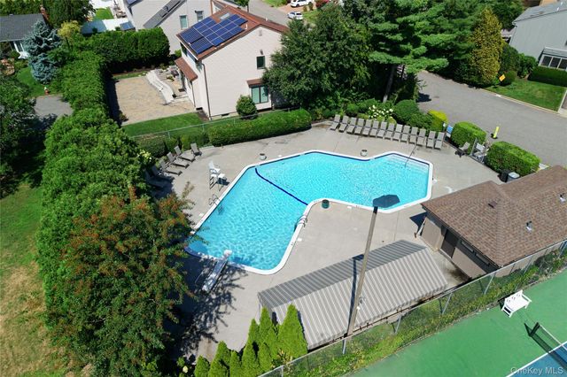 12 Princeton Drive, Syosset, NY 11791