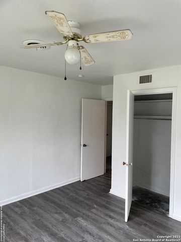 243 Beverly Dr Unit 1, San Antonio, TX 78228