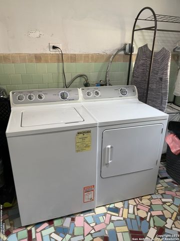 243 Beverly Dr Unit 1, San Antonio, TX 78228