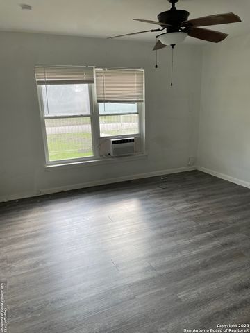 243 Beverly Dr Unit 1, San Antonio, TX 78228