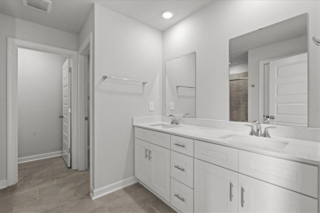 667 Cozy Bluff Road, Spartanburg, SC 29301