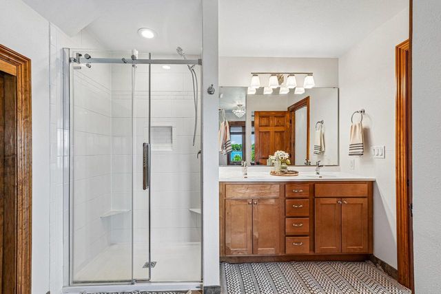 W177S7495 Harbor CIRCLE, Muskego, WI 53150