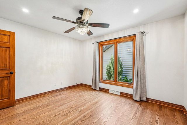 W177S7495 Harbor CIRCLE, Muskego, WI 53150