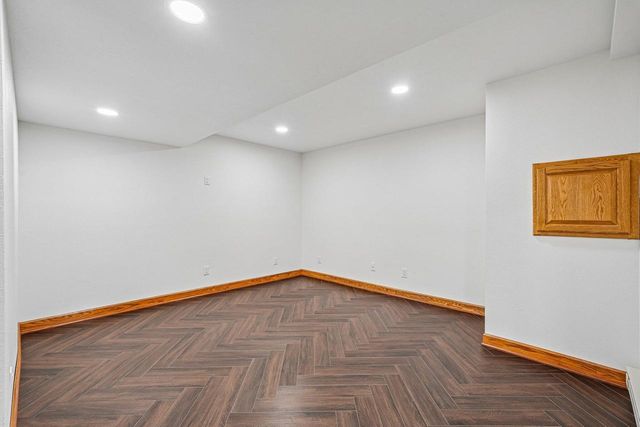 W177S7495 Harbor CIRCLE, Muskego, WI 53150