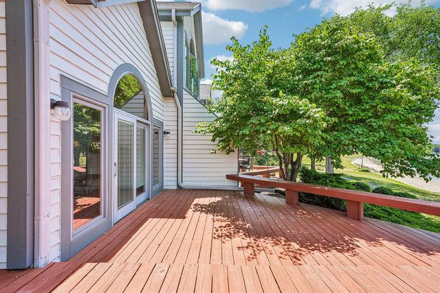 W177S7495 Harbor CIRCLE, Muskego, WI 53150