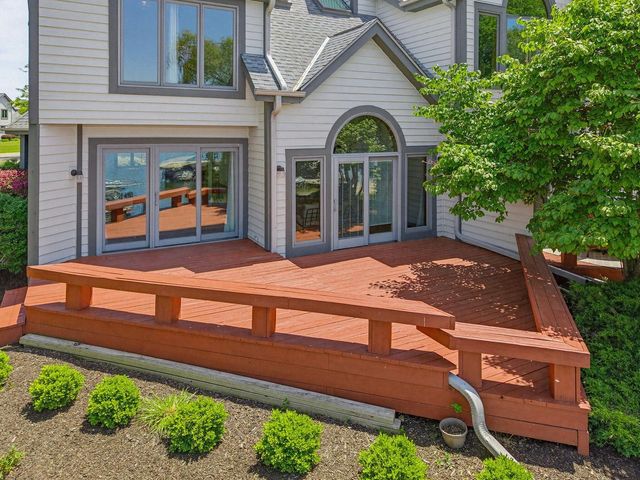 W177S7495 Harbor CIRCLE, Muskego, WI 53150