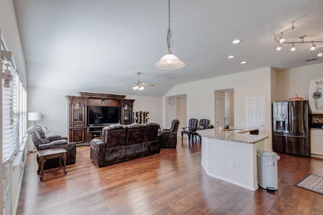 319 Highland View Drive, Wylie, TX 75098