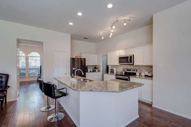 319 Highland View Drive, Wylie, TX 75098