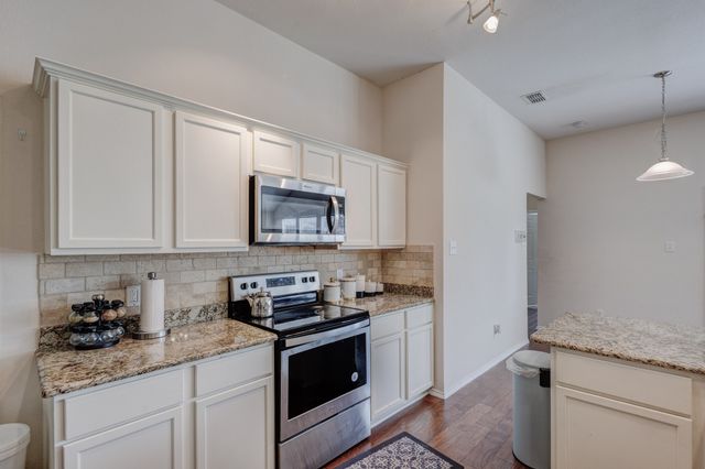 319 Highland View Drive, Wylie, TX 75098