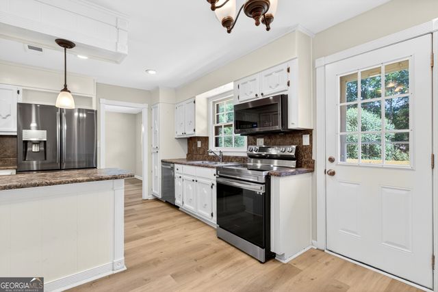 108 Tuliptree Terrace, Peachtree City, GA 30269