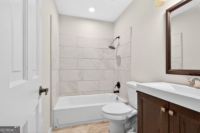 108 Tuliptree Terrace, Peachtree City, GA 30269
