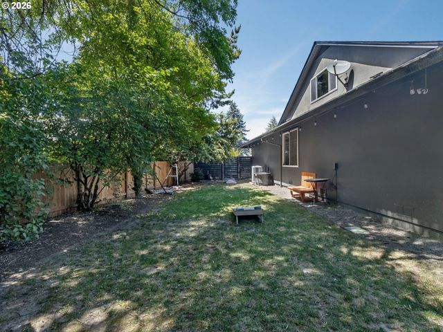 15550 Nw OAK HILLS Dr, Beaverton, OR 97006