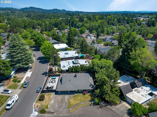 15550 Nw OAK HILLS Dr, Beaverton, OR 97006