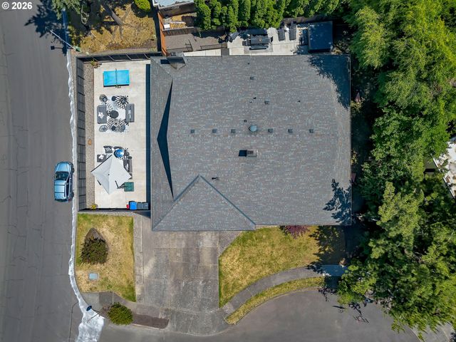 15550 Nw OAK HILLS Dr, Beaverton, OR 97006