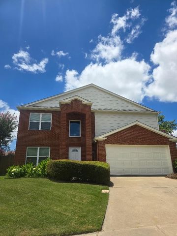 204 Edmundson Court, Arlington, TX 76002