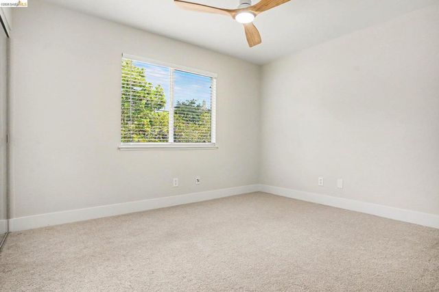 25570 Brookshire Dr, Castro Valley, CA 94552