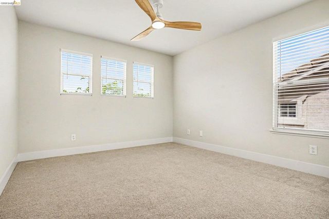 25570 Brookshire Dr, Castro Valley, CA 94552