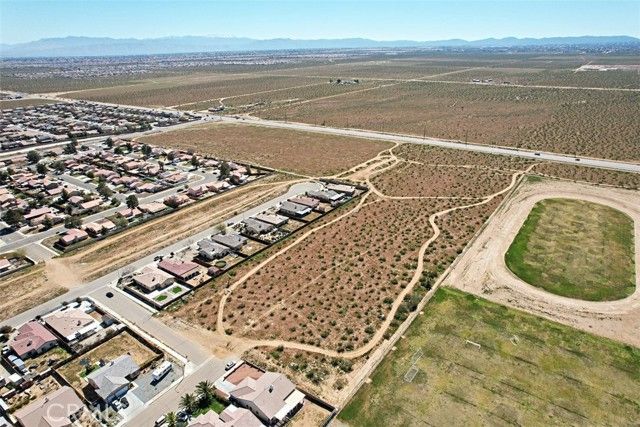 5 Palmdale, Adelanto, CA 92301
