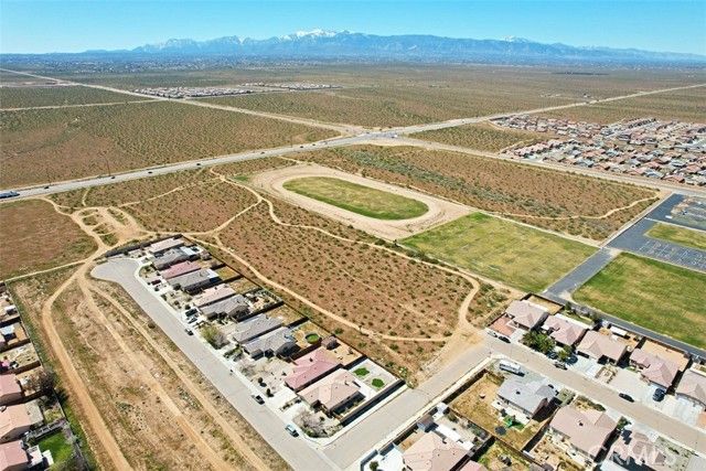 5 Palmdale, Adelanto, CA 92301