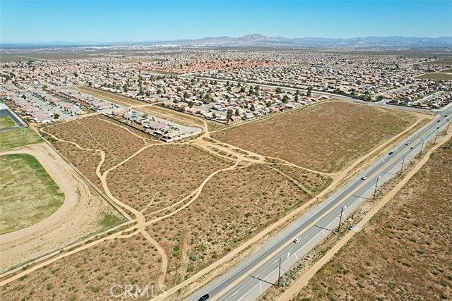 5 Palmdale, Adelanto, CA 92301