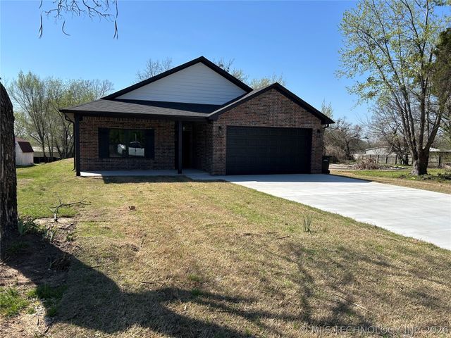 503 Cemetery Road, Fort Gibson, OK 74434