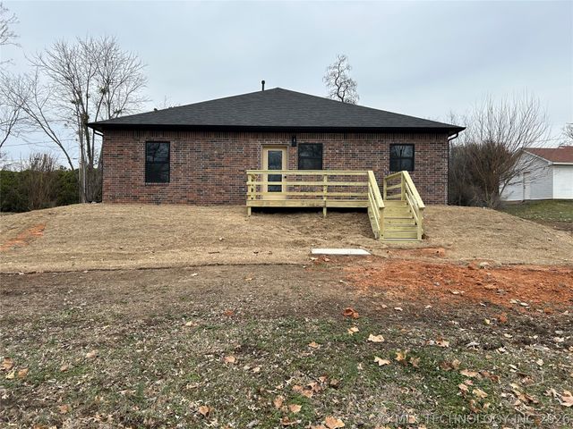 503 Cemetery Road, Fort Gibson, OK 74434