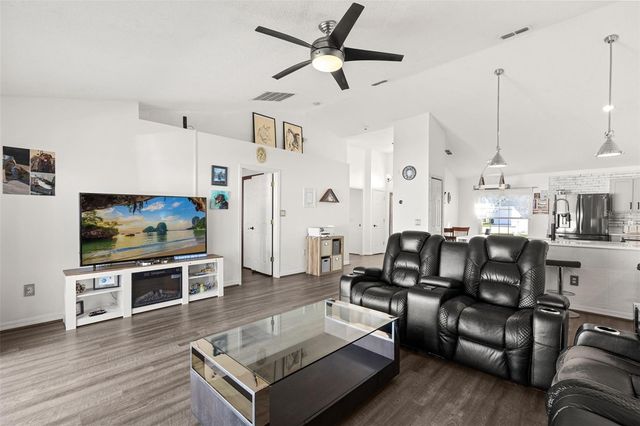 2232 BAGDAD AVENUE, Orlando, FL 32833