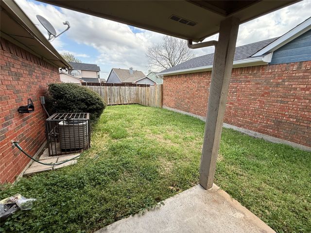 520 Lookout Mountain Trail, Mesquite, TX 75149