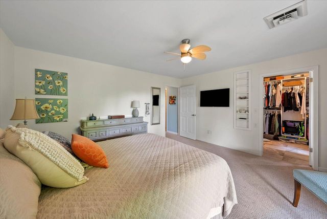 428 N Wisconsin STREET, Port Washington, WI 53074