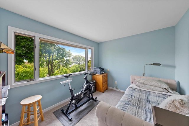 428 N Wisconsin STREET, Port Washington, WI 53074