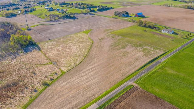 5312 BEECHNUT DRIVE, Kewaskum, WI 53040