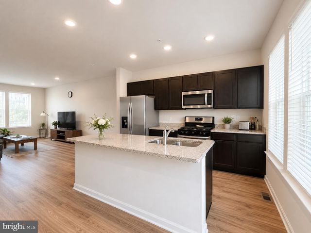 1221 APOLLO DR, Frederick, MD 21702