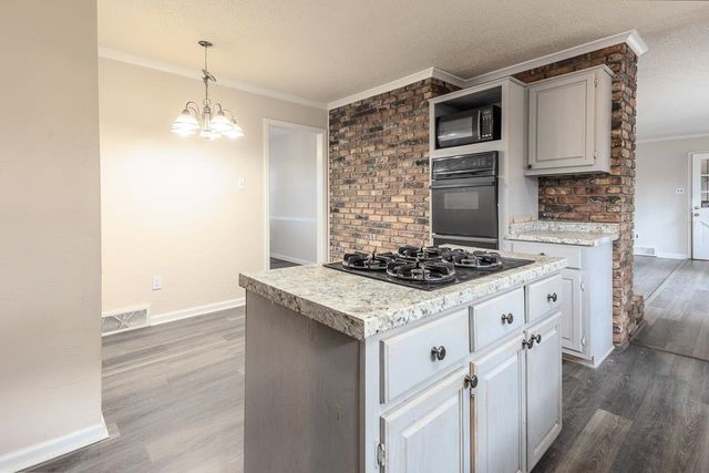 2718 KATE BOND RD, Memphis, TN 38133