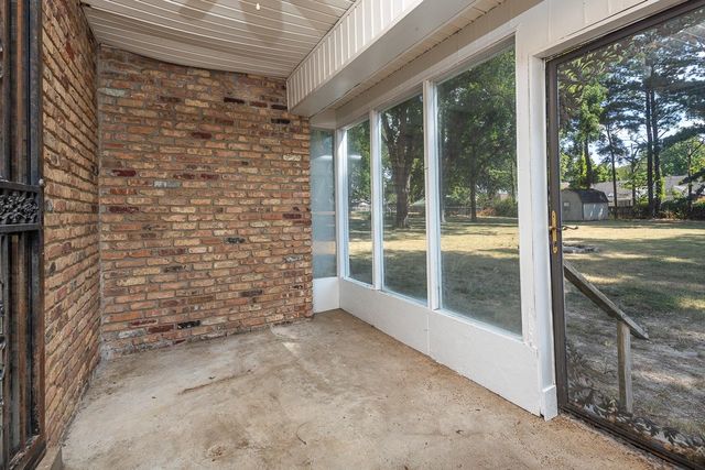 2718 KATE BOND RD, Memphis, TN 38133