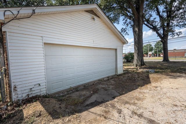 2718 KATE BOND RD, Memphis, TN 38133