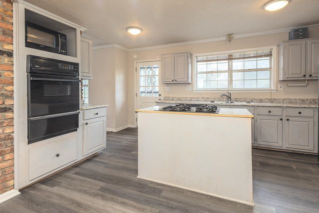 2718 KATE BOND RD, Memphis, TN 38133