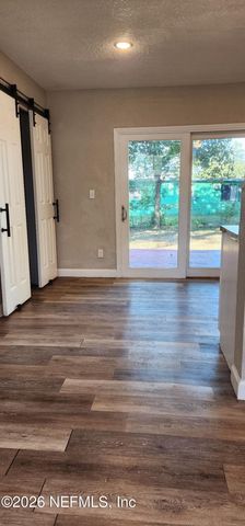 2181 W 17TH Street, Jacksonville, FL 32209