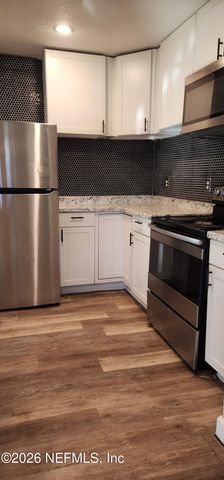 2181 W 17TH Street, Jacksonville, FL 32209