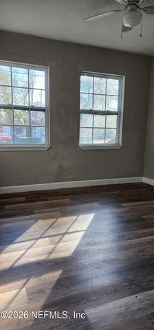 2181 W 17TH Street, Jacksonville, FL 32209